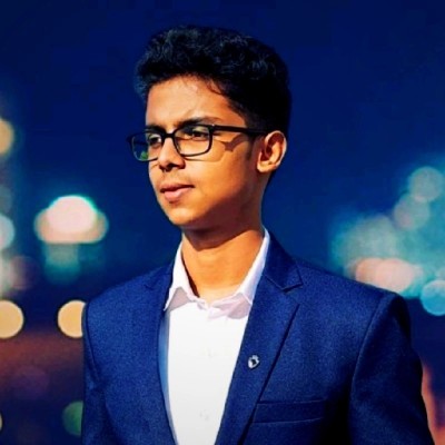 Pranav Hegde headshot